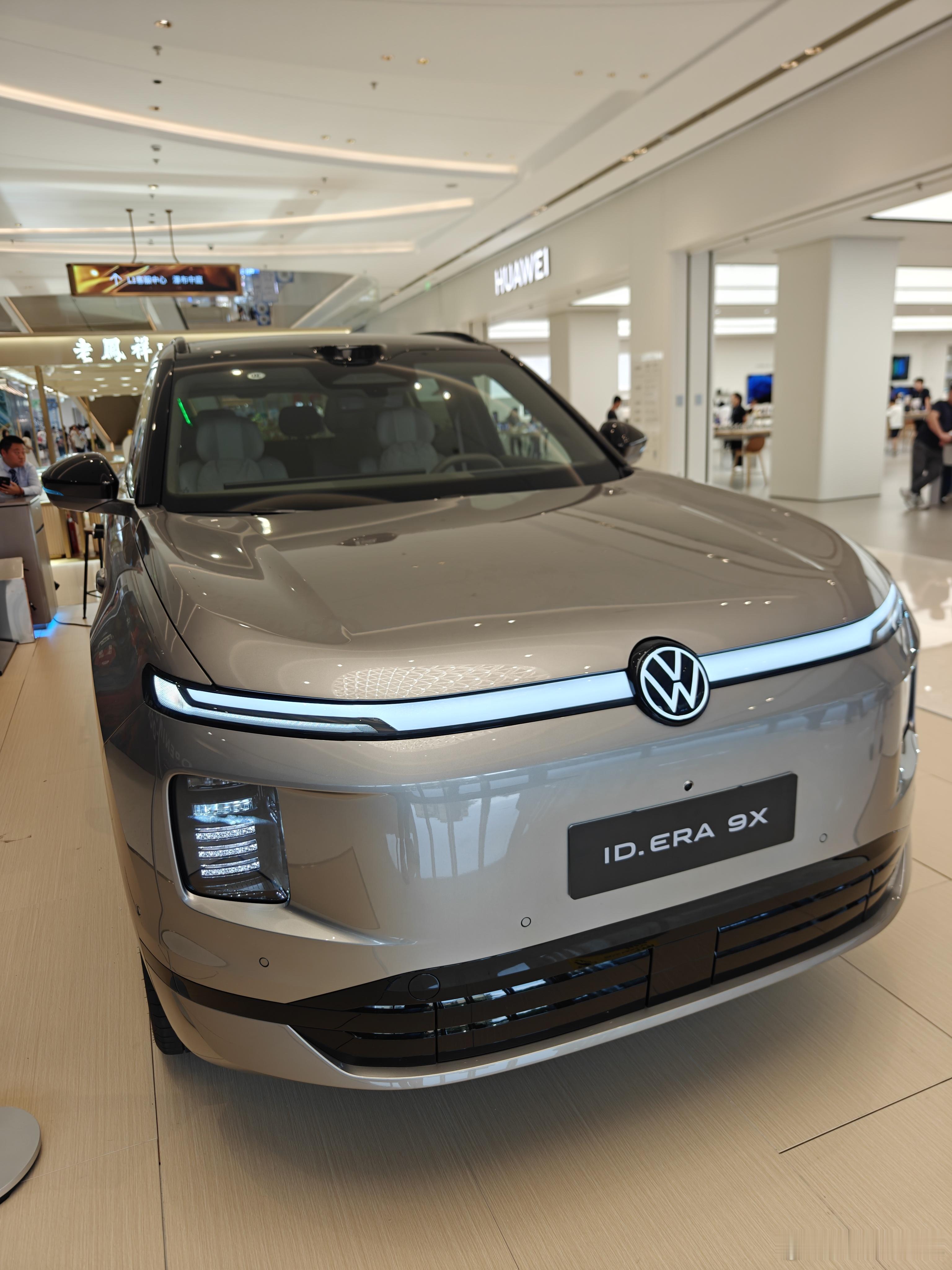 朋友所托去帮他看看大众9x从静态到动态到智驾都体验了一番。可以说确实是大众这个