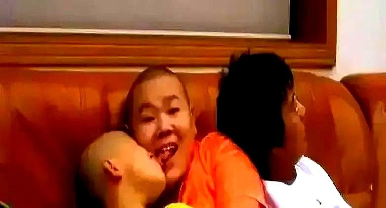 2010年德云社最难的时候，大腕们都跑了。那时候曹云金、李菁相继离开，人心惶