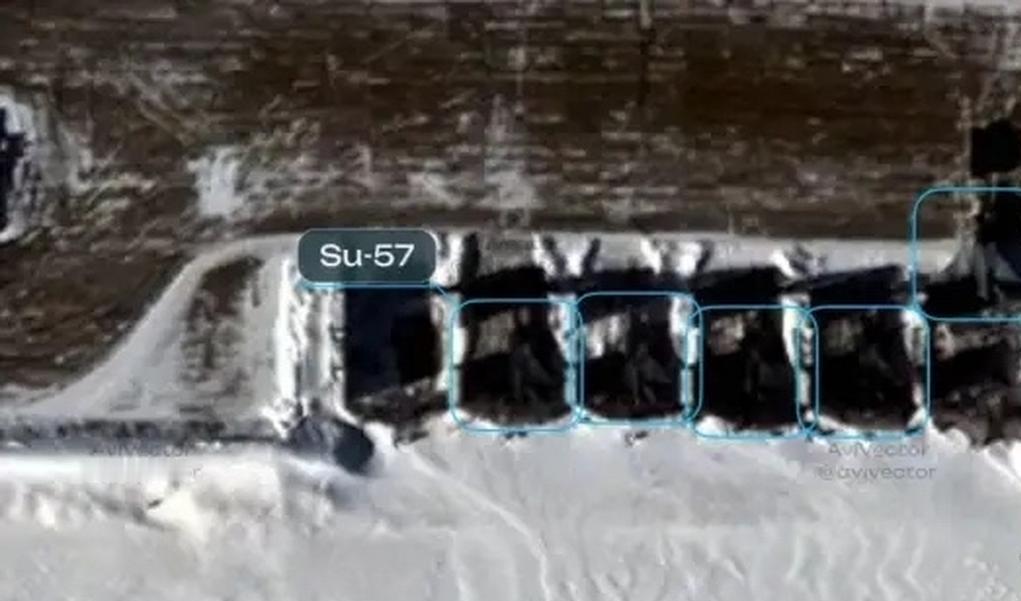 近期，俄罗斯空天军已经把苏-35战机、苏-57隐形战机，全部调到了黑龙江对面，俄