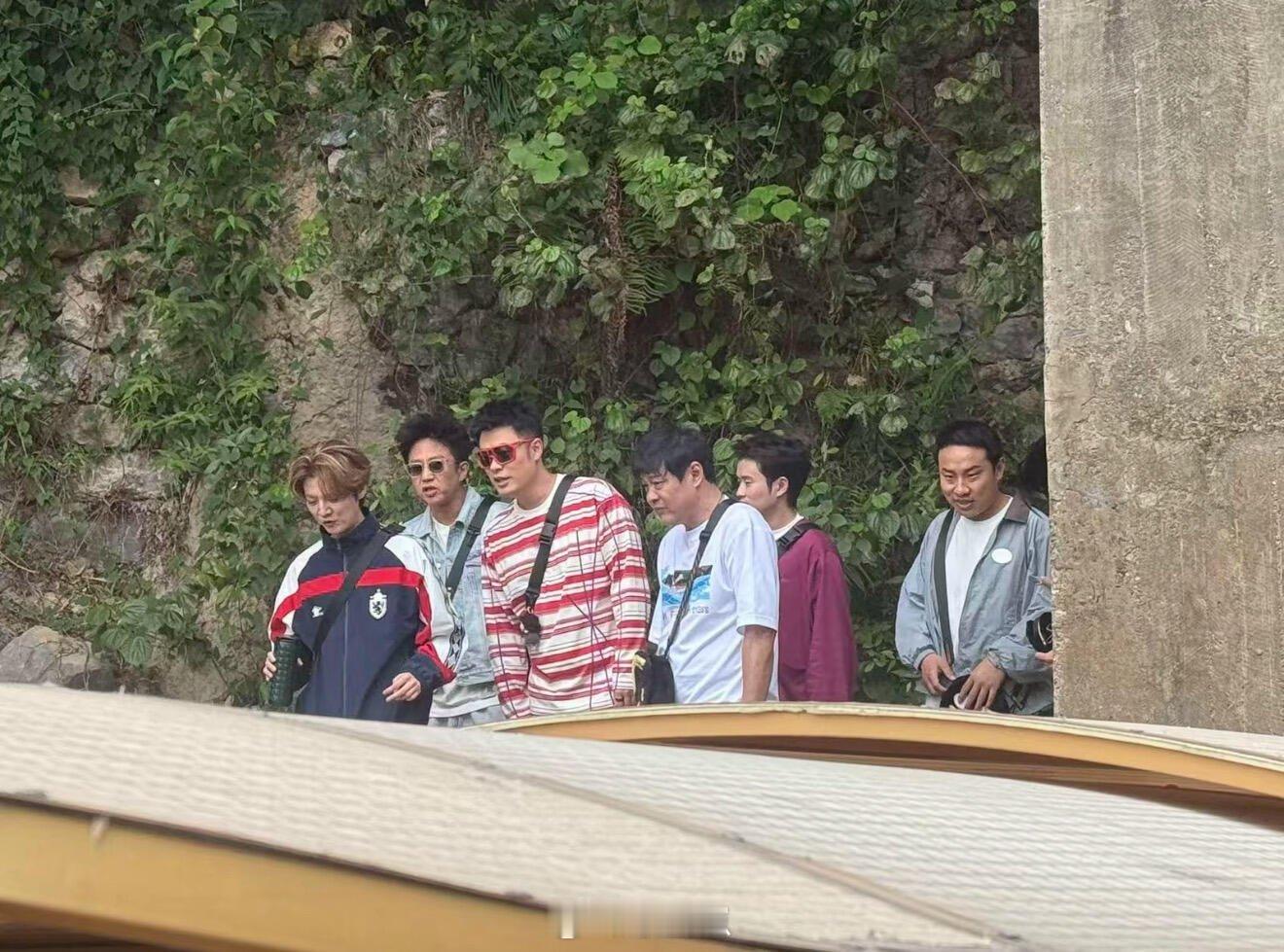 哈哈哈哈哈五哈桂林路透🈶感觉陈赫瘦了哈哈哈哈哈‖