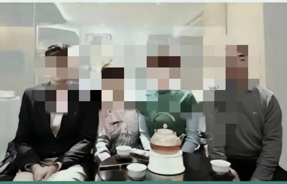 正是因为项立刚是搞通讯的，当我们的通讯产业在欧美遇上欧美耍赖，而我们的欧美学者学