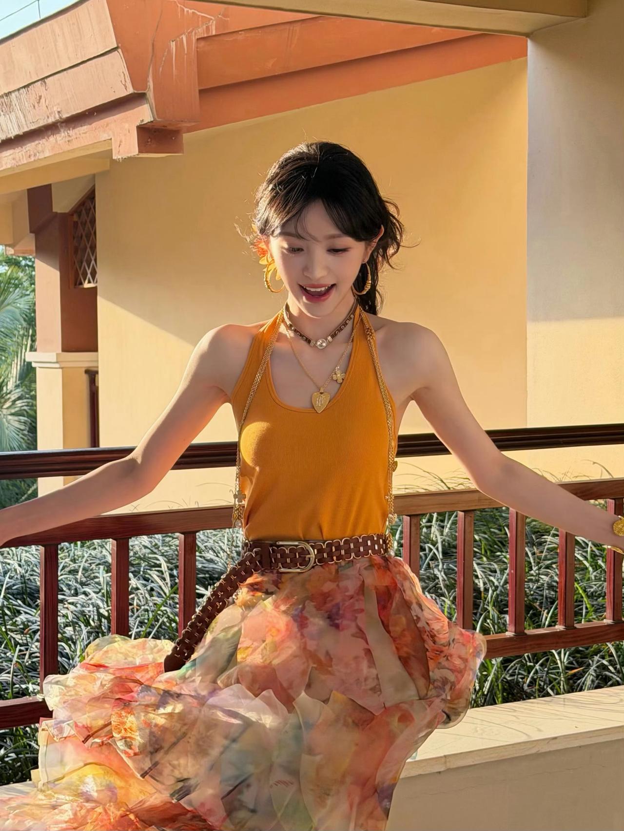 田曦薇，夏日橙子味的！美貌达人！田曦薇头像壁纸