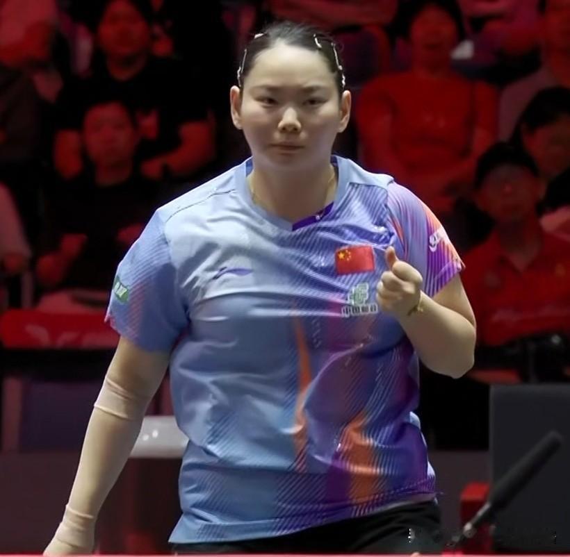 何卓佳昨天输了，都说是太胖了。这个说法从去年全运会输，到乒超总决赛和孙铭阳女双