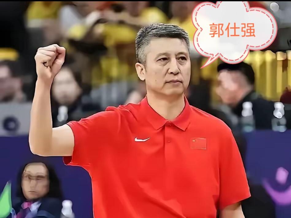 中国男篮第二场热身赛以72：91负乌拉圭队，人员调整是必然的！中国