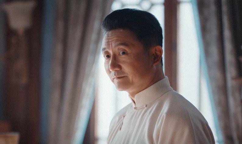 《灼灼韶华》因为对韶华的信任，夏元决定同实力很弱的闻氏药房合作，两家要开始谈判了