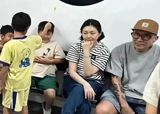 为什么说大s最后三年很幸福，却一直没人信呢？其实从她生前的一张生活照就可以看