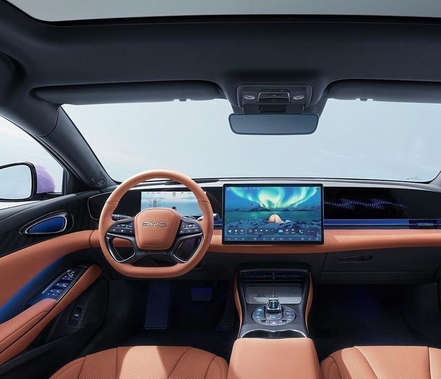 售价168万起的仰望U9卖了1辆。109.8万起的仰望U8卖了526辆，62