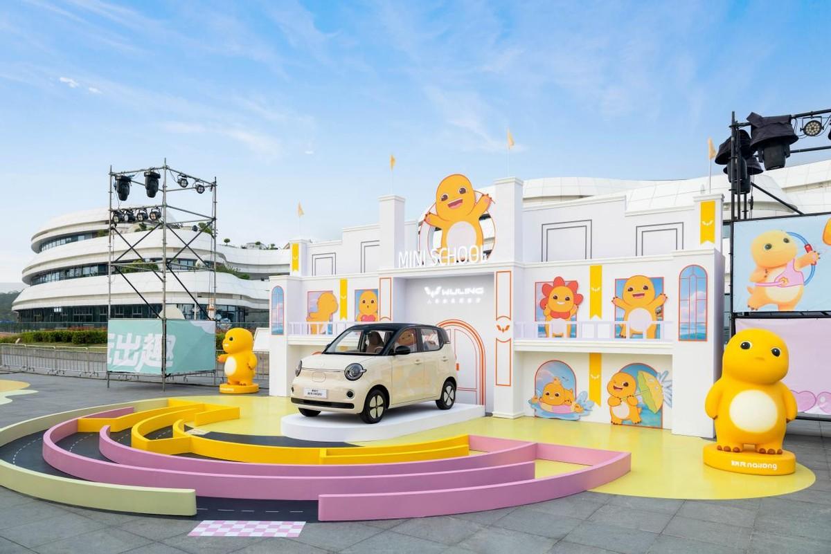 置换补贴价4.28万起！第五代宏光MINIEV上市，竟能如此均衡？就在3月2