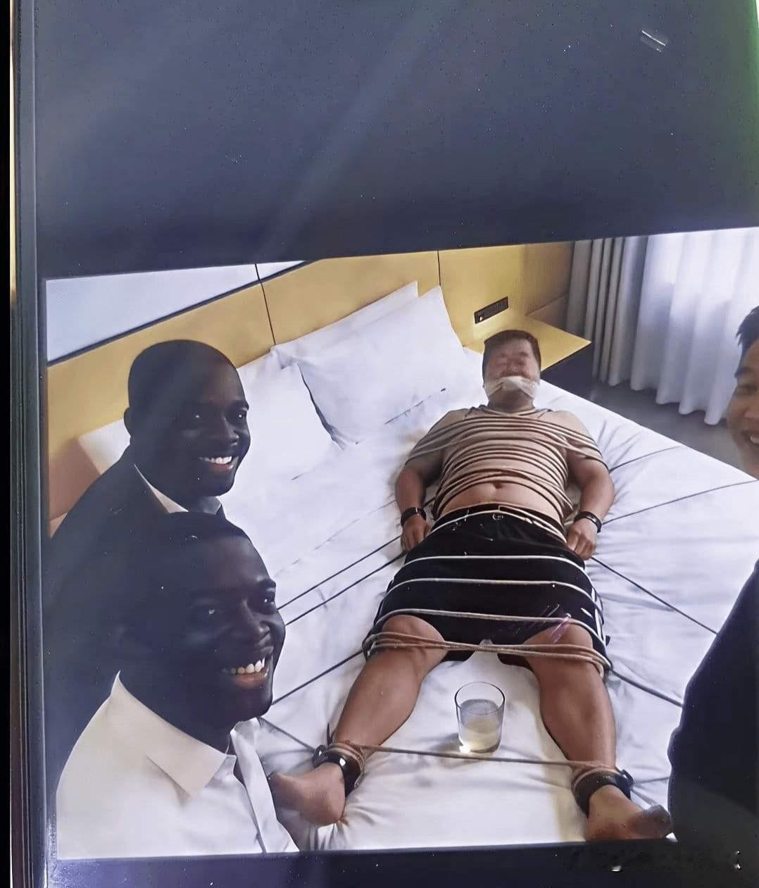 防火防盗防同胞菲律宾撕票倒东南亚电诈都是“自己人”何其讽刺[捂脸哭][捂脸哭]