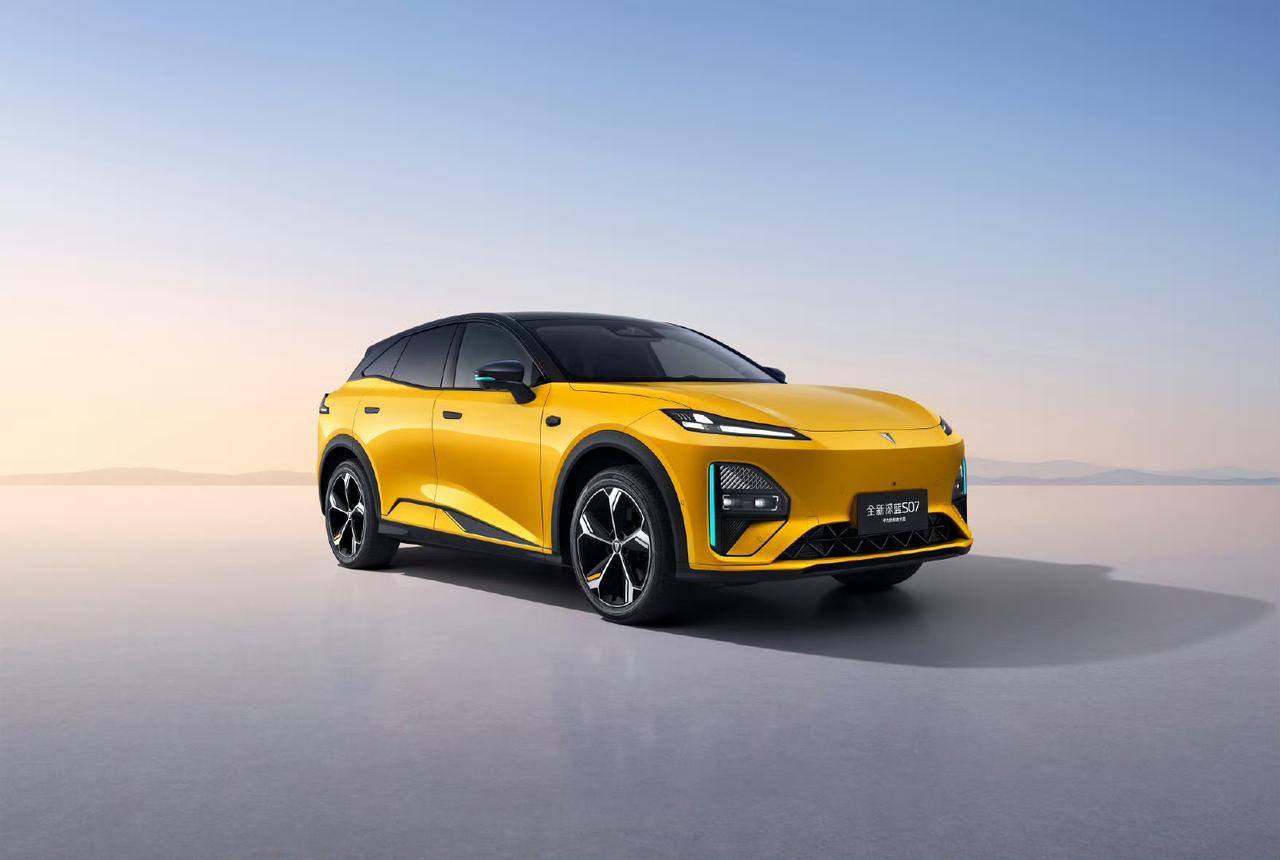 听我一句劝，2026年买车不纠结：50万级买问界M940W级买蔚来ES83