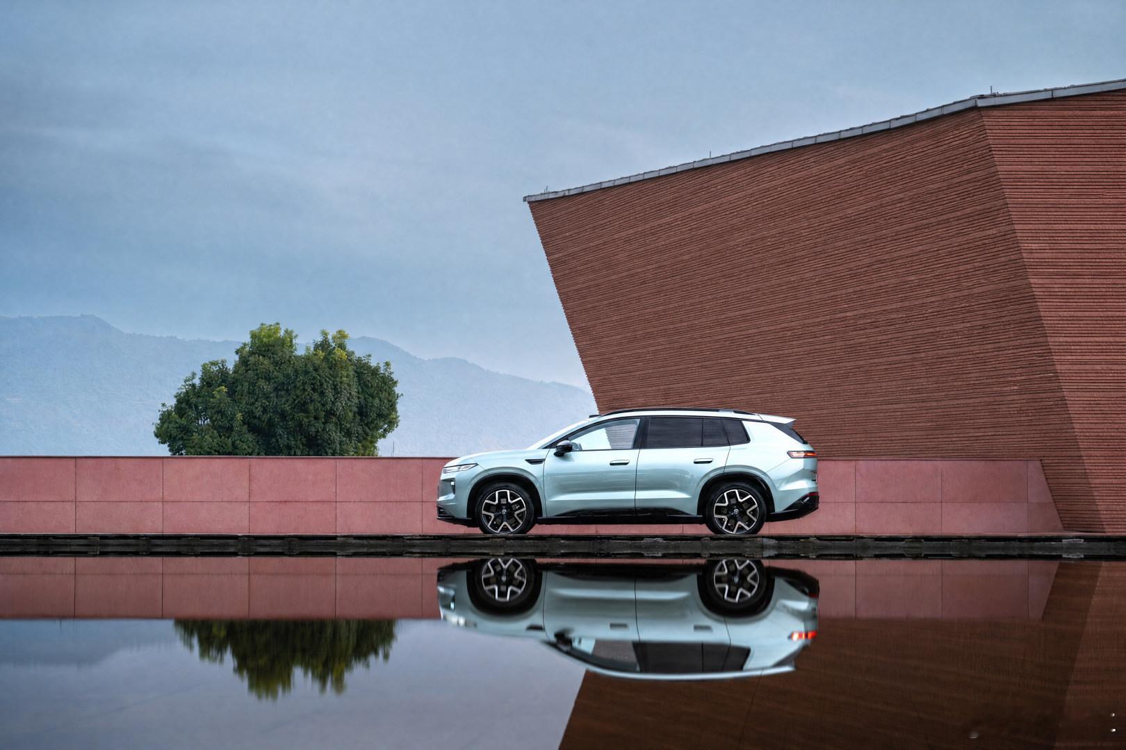 4米8合资纯电SUV，预售价13.59万拿下说到纯电SUV，好像真的想不起来有什么合资品牌能够在销量