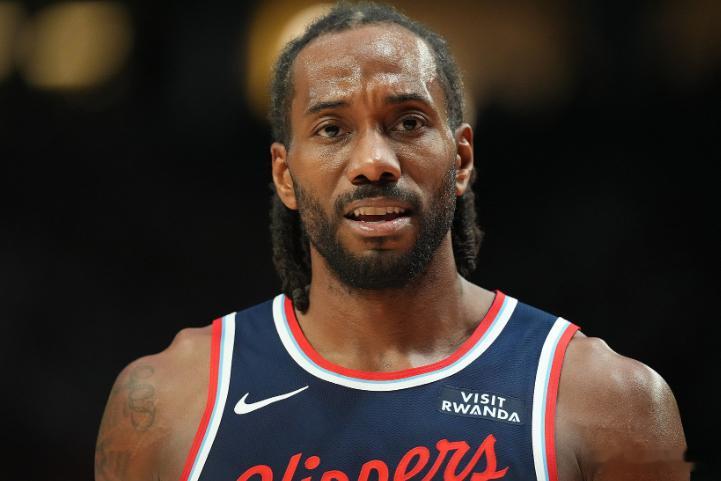 今日，NBA记者SeanDeveney撰文报道了联盟中的交易动态。伦纳德与快船
