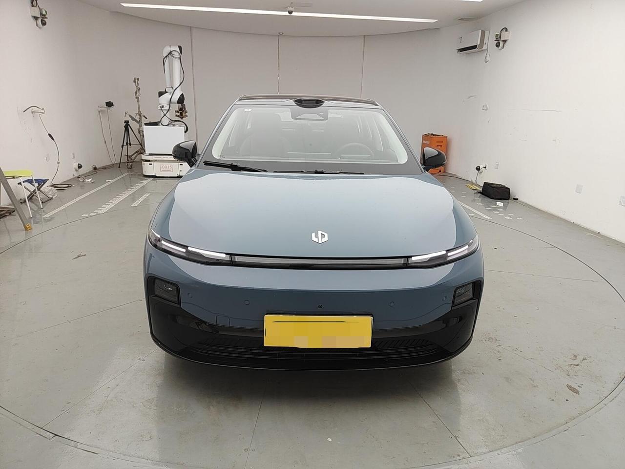 零跑B01试驾车，比新车便宜2万，到底能不能买？昨天验了一台零跑B01，202