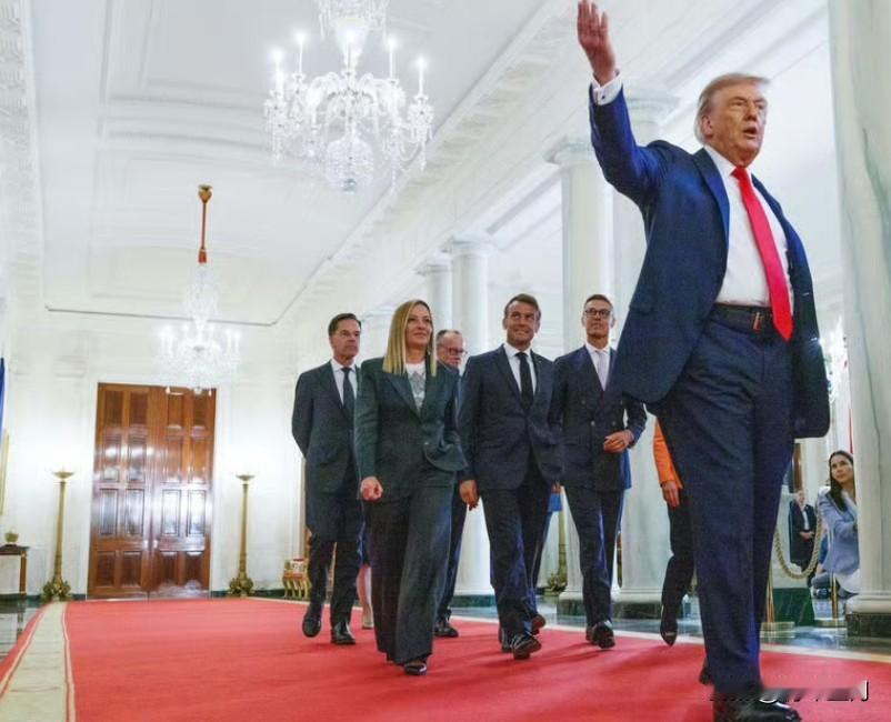 美国参议员：欧盟已与印度签署贸易与安全协议；加拿大和英国正与中国谈判。这一切