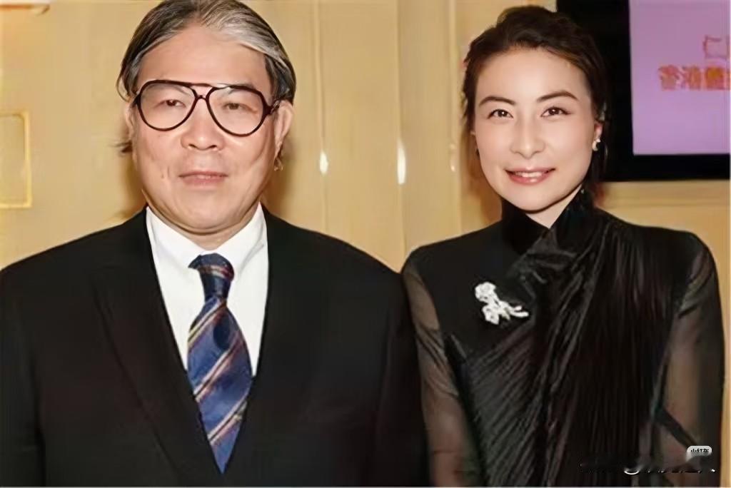 79岁霍震霆每周蹭饭！豪门翁媳相处的天花板，居然藏着这个真相！谁能想到？7