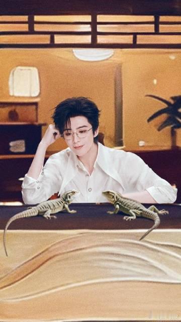 可把刘宇宁给忙坏了一张海报，装下了他的热爱、心意和所有温柔，刘宇宁的用心从来都看