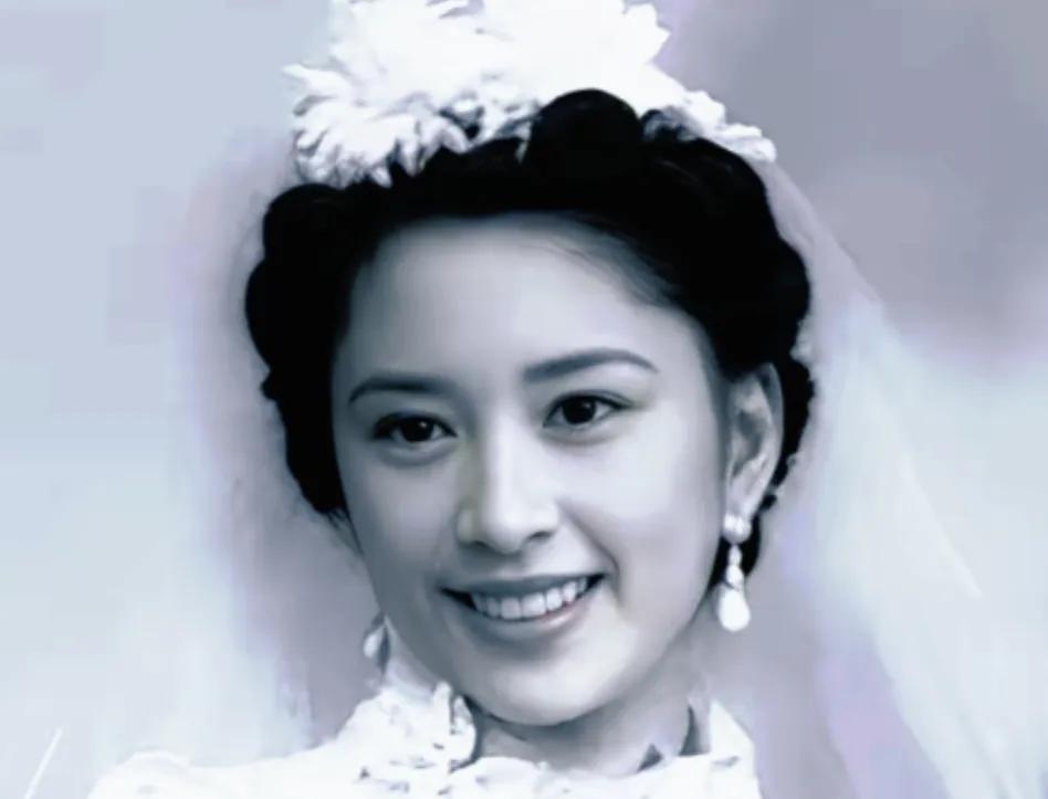 1966年，27岁的胡友松发现生理期没正常来，便问75岁的丈夫李宗仁怎么办，谁料