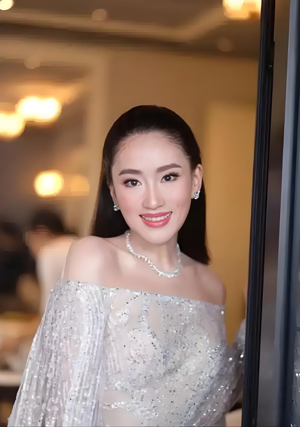 佩通坦是有希望来参加九三阅兵的，原因有五：第一、泰国方面至今没有公布谁当代表