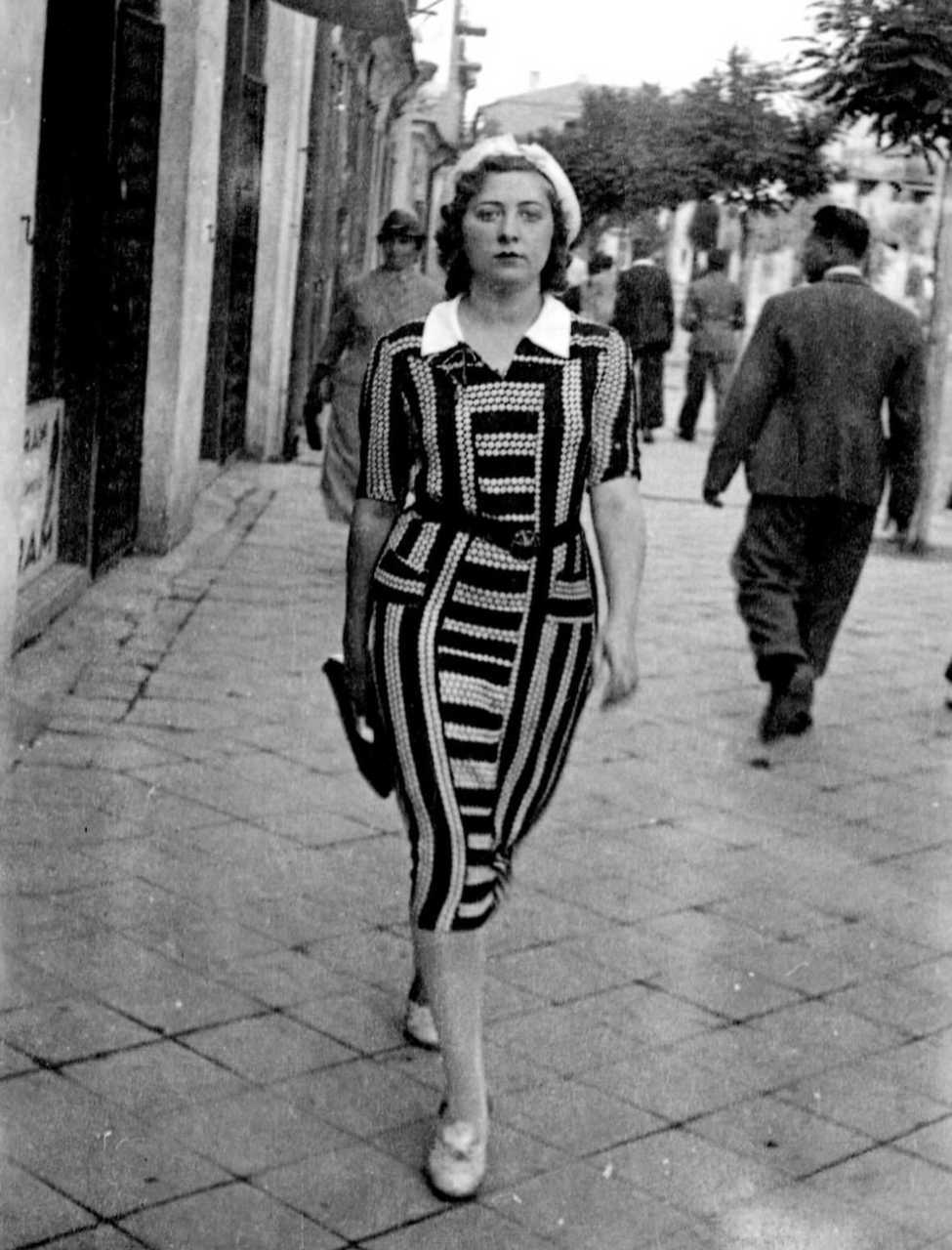 【来自投稿】1935-1940年波兰街拍