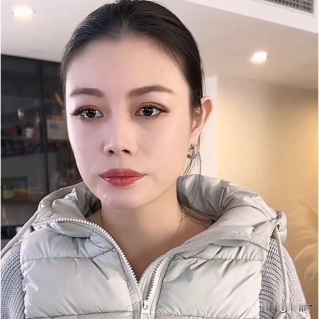 葛荟婕松口认章子怡！亲闺女喊后妈妈不喊亲妈，真相戳破多少人私心谁能想到葛荟