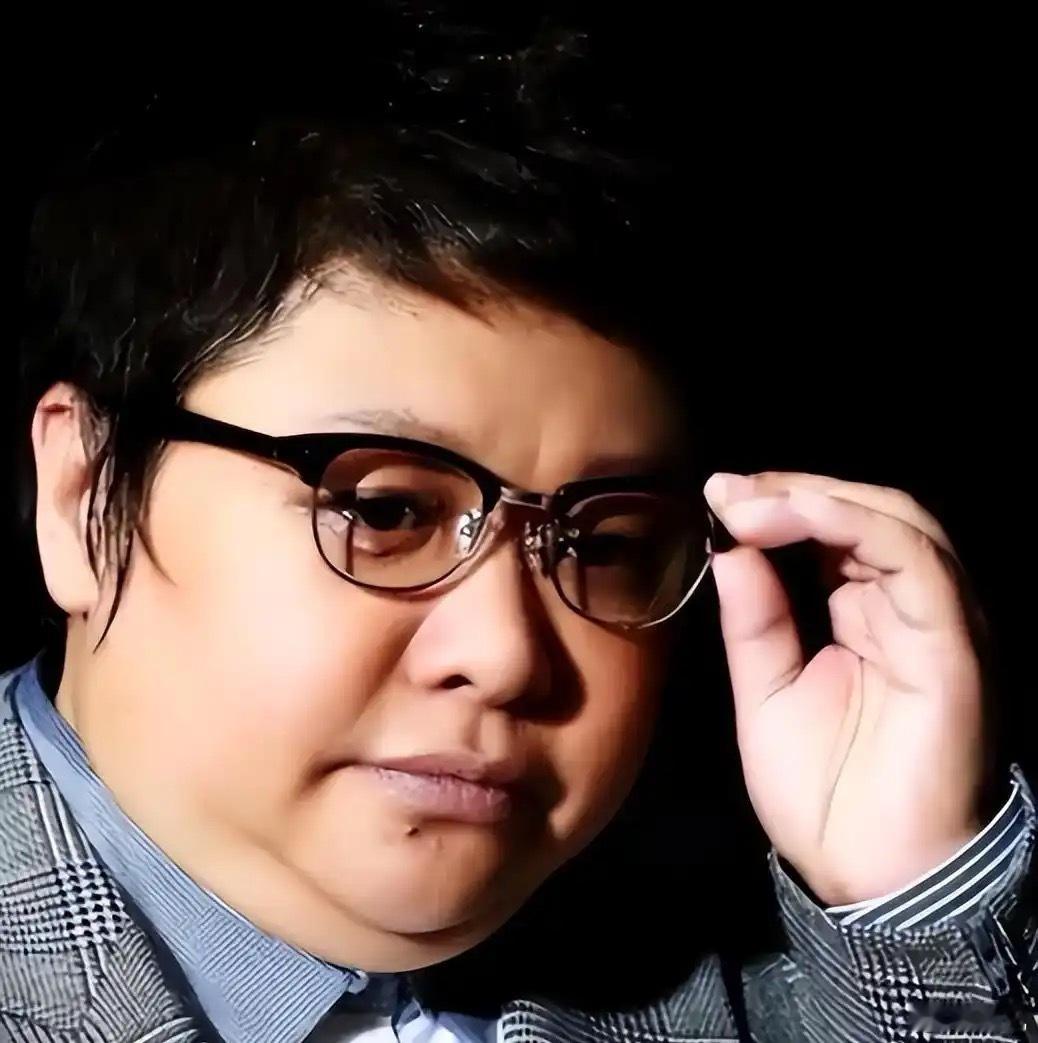 「韩红的必死局」再聊聊韩红，可能很多人包括韩红自己也没意识到，韩红身处的是一个必