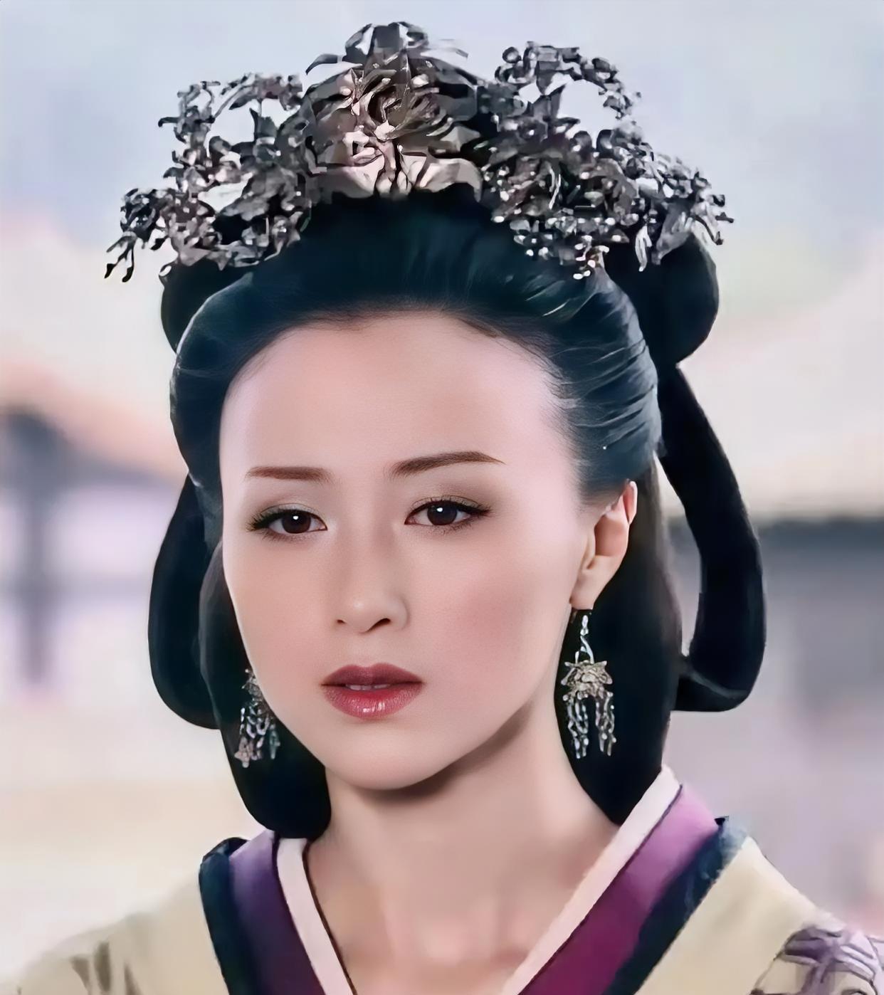 刘邦灭了魏王豹之后，按捺不住，临幸了魏王豹的妻子薄姬，刘邦自己也没想到，这个薄姬
