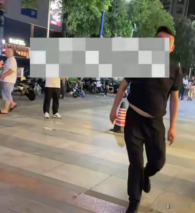 女性面对侵害不再沉默！广东，一女子酷爱健身，身材健美，一次她在健身之后回家的路上