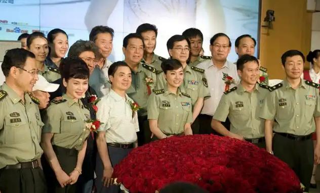 2018年军队文工团迎来大调整！空政、海政等熟悉番号退出历史舞台，人员或转业、或