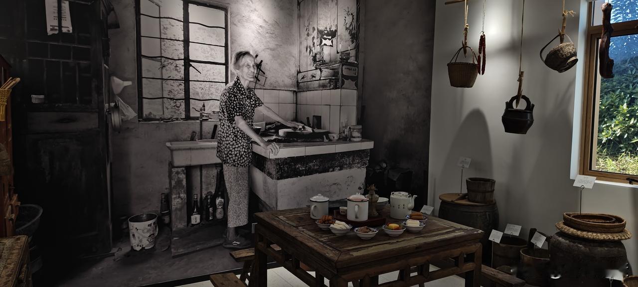 太仓古镇有条河，很多本地人也不知道名字在太仓古镇游玩，基本上是围绕一条河，浏览