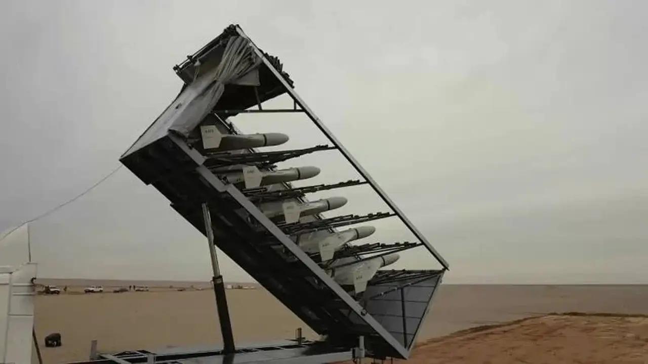 以色列损失惨重！3月7日，据黎巴嫩媒体报道，以色列有两架直升机在黎巴嫩南部地区