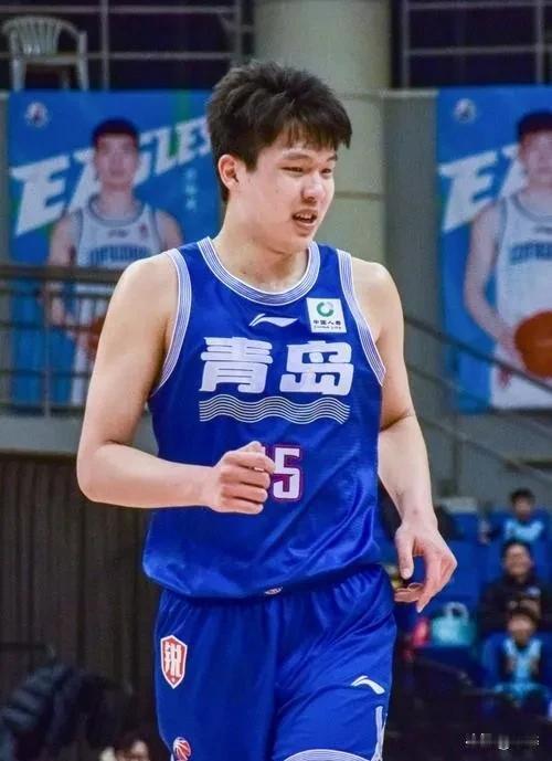 中国男篮未来先发五虎将：中国男篮将在此后很长一段时间内由零零后组成，可以预见的