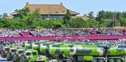 中日双方如果真的撕破脸，那么日本的第一枪，不会打在北京上海，甚至都也不会打咱们的