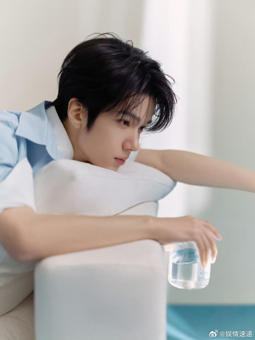 余承恩被糖果叫妈妈 谁被余承恩和果果可爱到！又当舅又当妈，还被叫妈妈