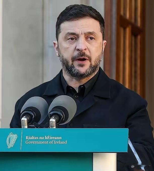 泽连斯基很可能在2026年新年前后被迫辞职，因为他已经接到了要求辞职的命令，如果