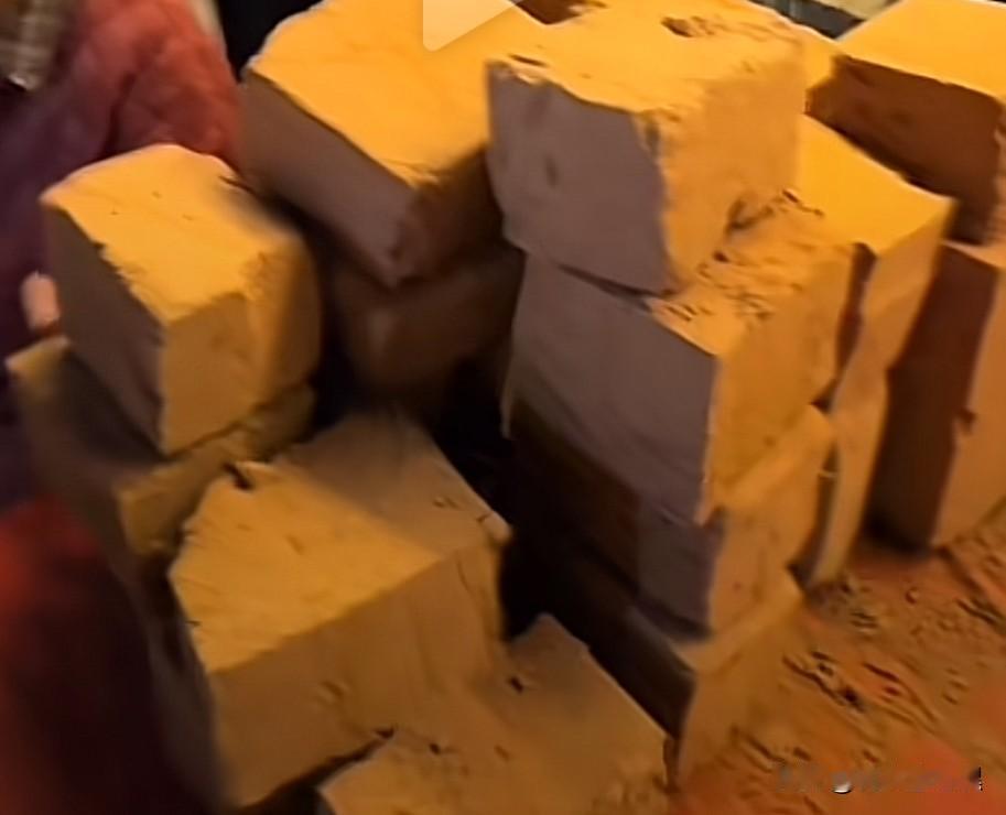 知道这个东西的人不多了吧这玩意儿在四十年前是河南小孩子的最爱，据说是山西的土