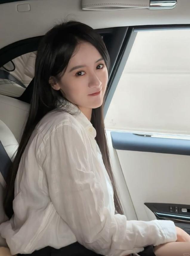 袁冰妍已经全平台解封了时隔2年后，她发了第一条微博，但是是任务博，不过红薯已经