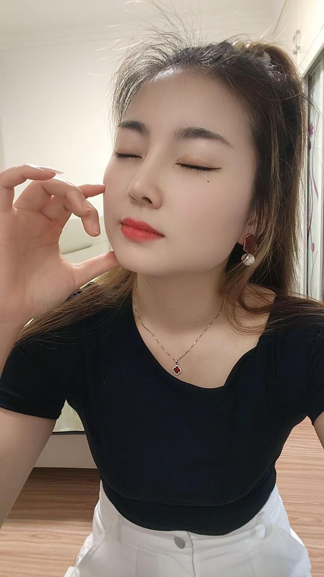 拥抱着你的滋味胜过一切的完美