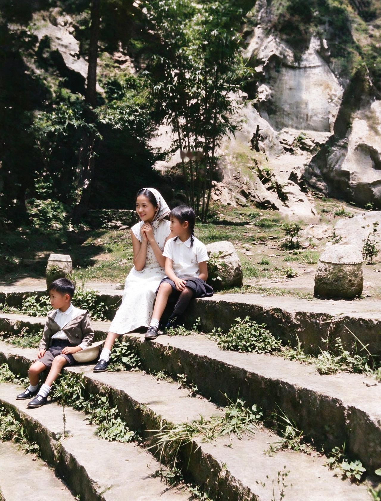一九二九年夏，梁再冰在北总布胡同三号院出生，名字取自祖父梁启超的饮冰室。世人记得