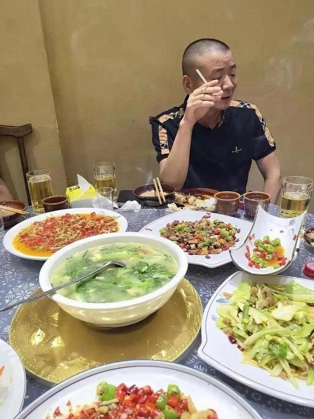 没有一盘菜是贵的，架势倒是摆的挺大​​​
