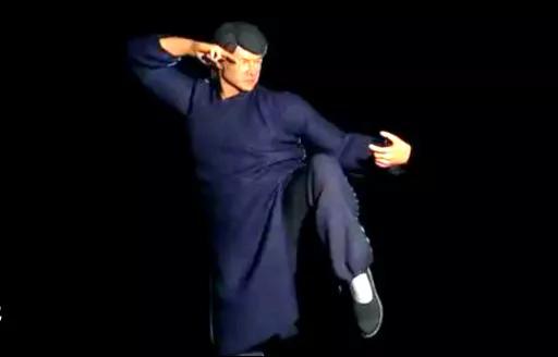 五粮液变相降价，批零商卖一瓶亏一瓶。据说2026年第八代五粮液开票价要降到900