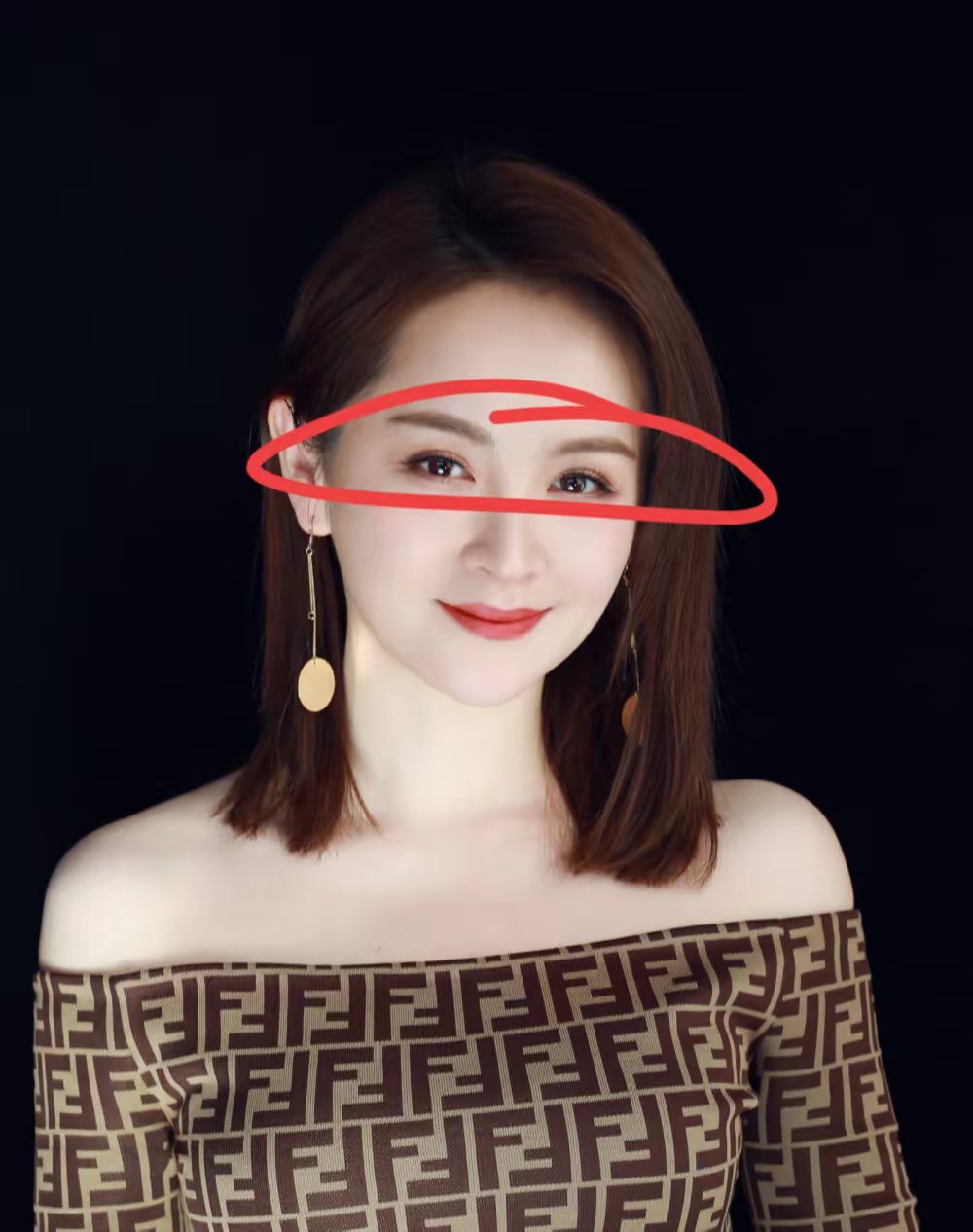 邓莎这个女人把“家有贤妻不遭横事”具象化了一直以为她想离婚是缺爱,没想到她是知道
