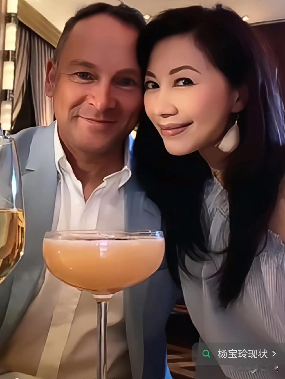 果然，初恋才是真爱六福珠宝创始人1987年港姐冠军杨宝玲，在英国留学时与初