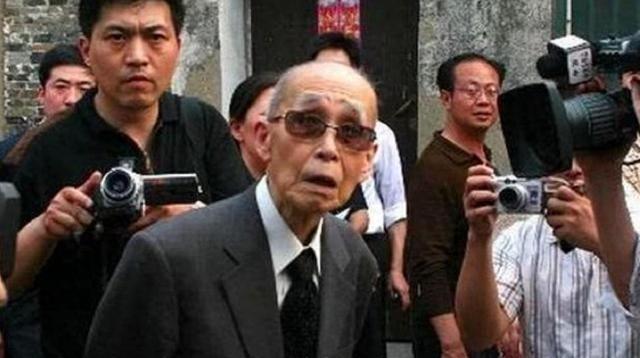 九旬日本退伍老兵松本还想打中国？被问为何执着，他说出了3个令人脊背发凉的理由！这