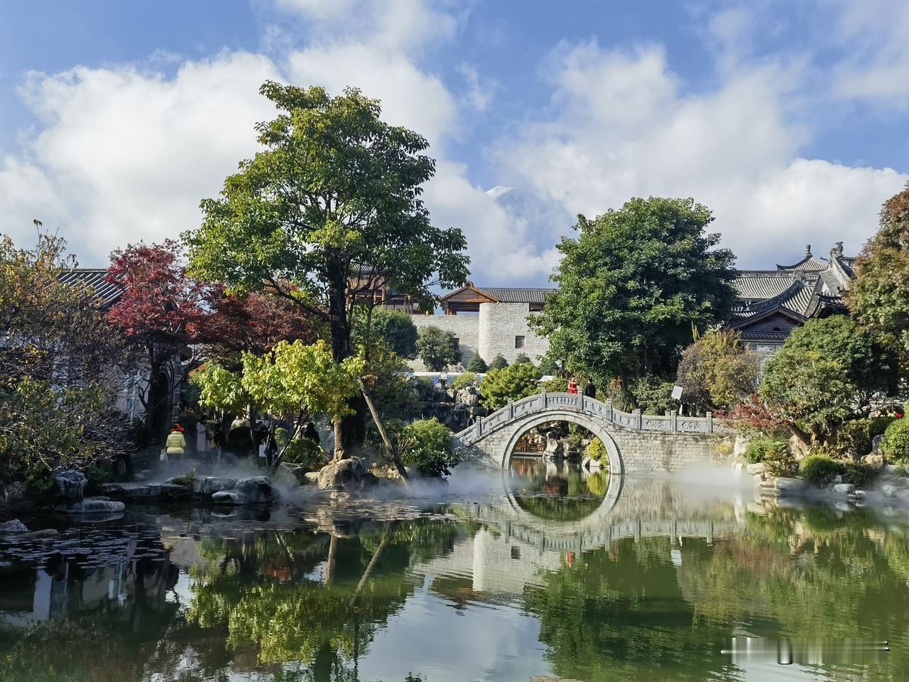 大理天憙园，是天憙园皇家园林景区的一部分，也是景区最出彩的宝藏旅拍好地方。人