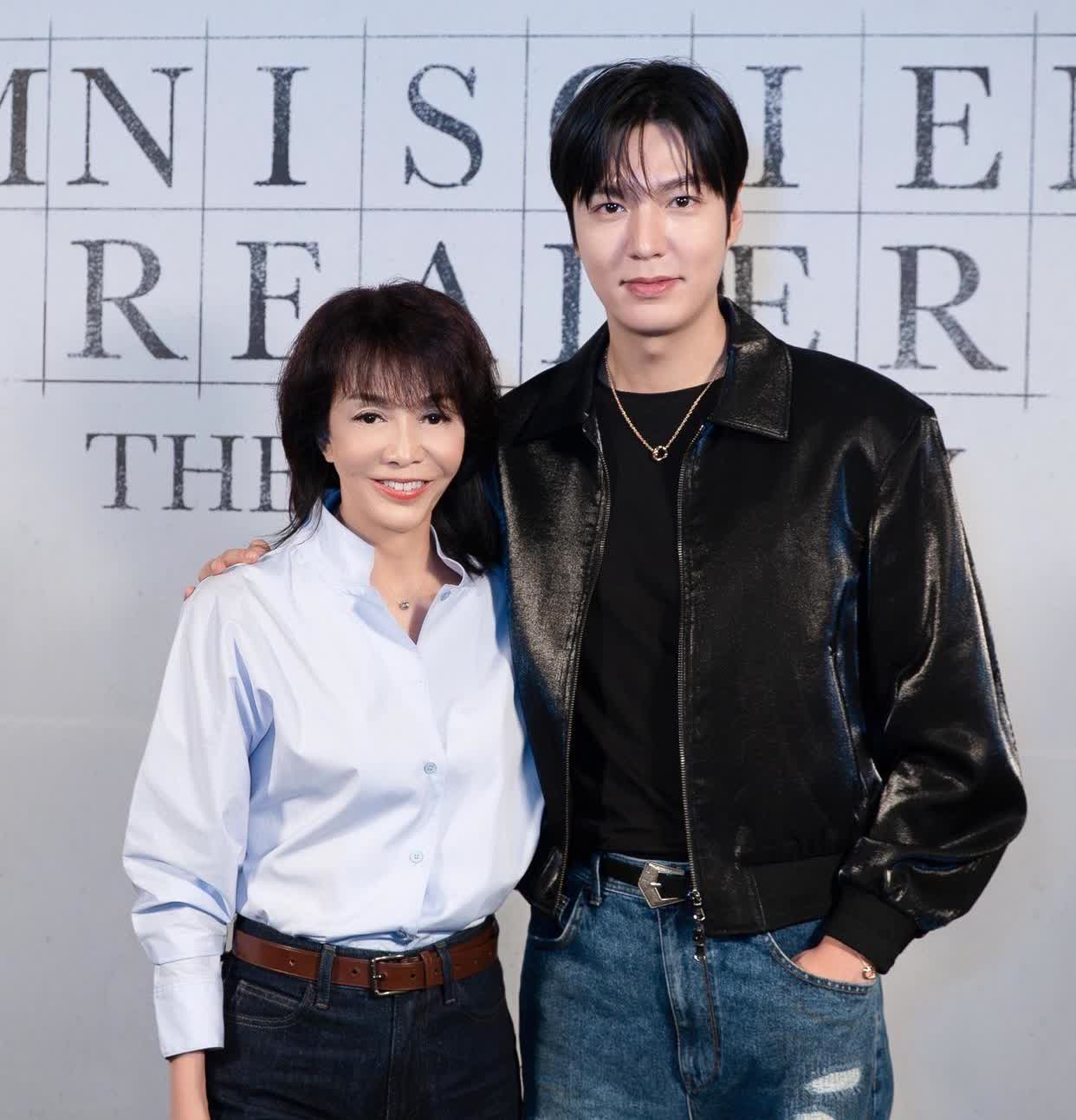 裕玲采访李敏镐。李敏镐的身材已经恢复到型男，但面部好像再也回不到从前的棱角。没有