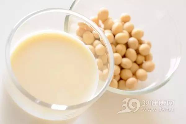 豆浆和鸡蛋能一起吃吗? 营养会被降低吗?