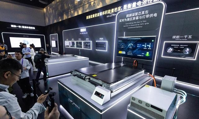 482万销量下滑，车企却一天推10款新车？市场早饱和了