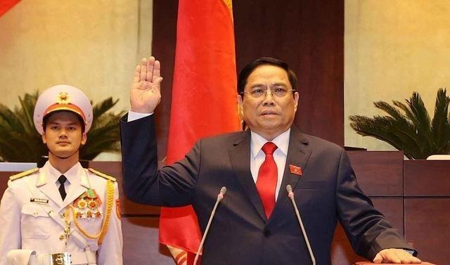 中国不欠任何人的！特别是那几个在边境线上反复横跳的“白眼狼”。越南想两头通吃？柬