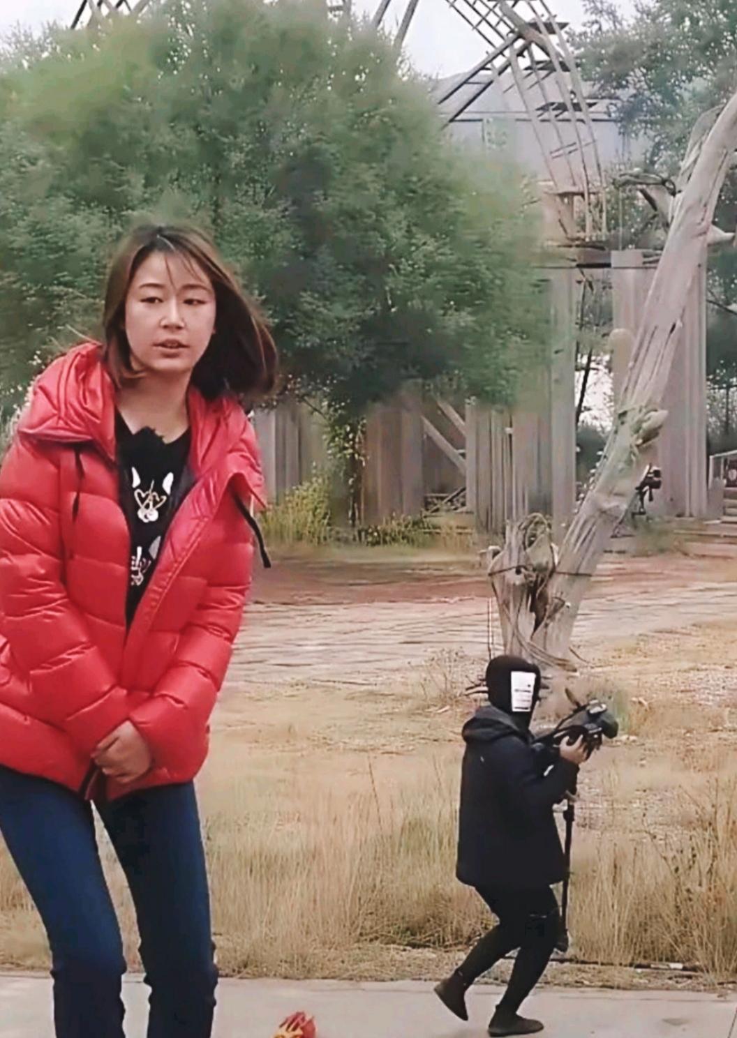 林心如，也有这么土气的一面啊！一直以为林心如是优雅、时尚的代表，但第一次见这