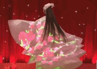 2014年小彩旗在春晚转了4小时，一共8000圈，期间不吃不喝、不上厕所、也不休